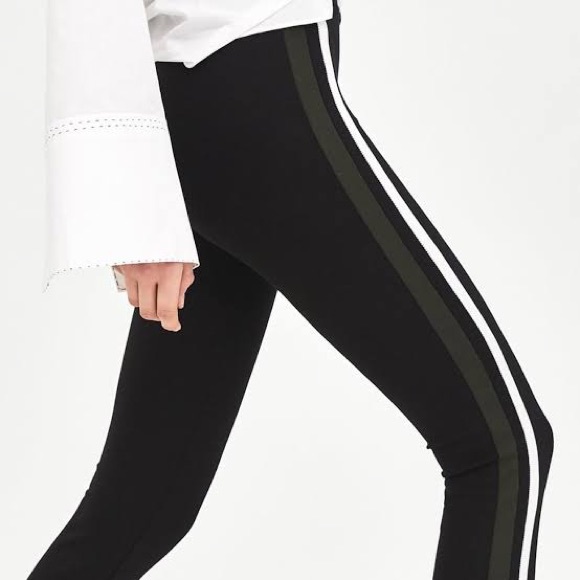 ‼️SOLD‼️ Zara Trafaluc racer side stripe legging - Picture 2 of 7
